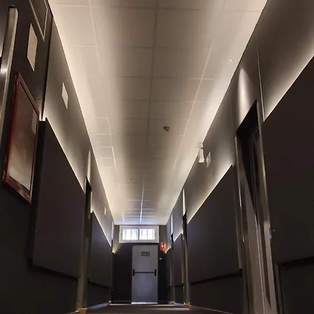 מלון דירות Aparthotel Montcada מונקאדה אי רייקסאק